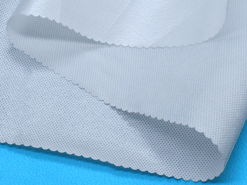 无纺布覆膜与淋膜的生产工艺不同有什么效果